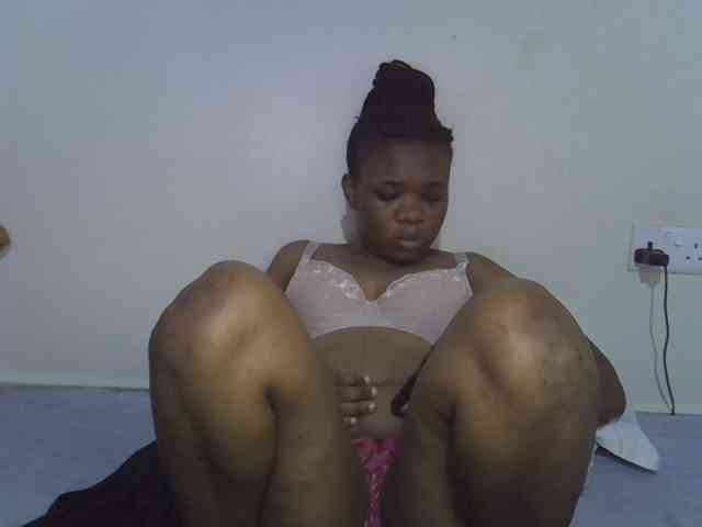 Ebonybootygirl webcam