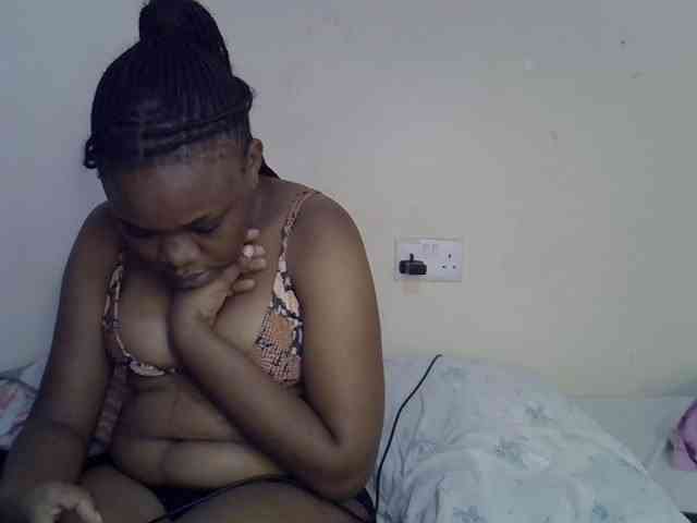 Ebonybootygirl webcam