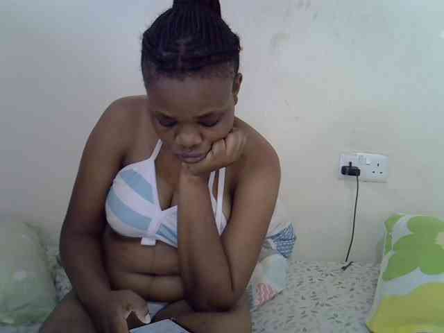 Ebonybootygirl webcam