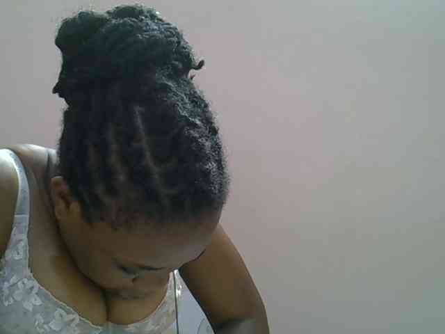 Ebonybootygirl webcam