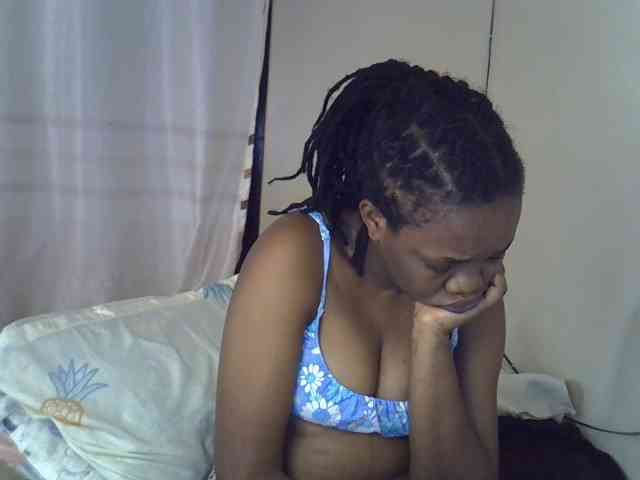 Ebonybootygirl webcam
