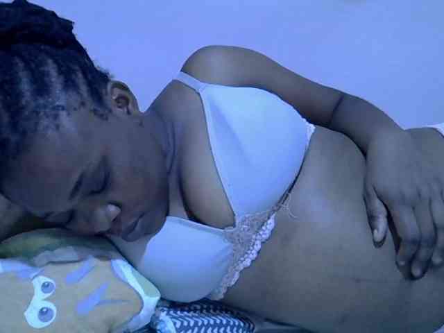 Ebonybootygirl webcam