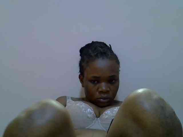 Ebonybootygirl webcam