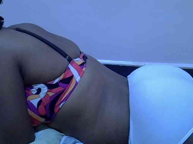 Ebonybootygirl webcam