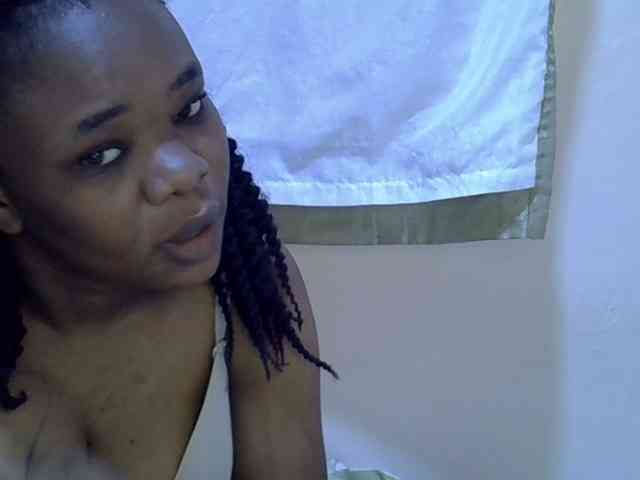 Ebonybootygirl webcam