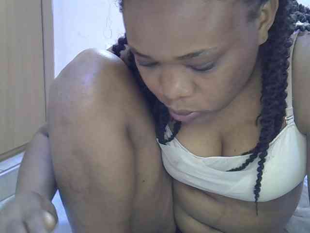 Ebonybootygirl webcam