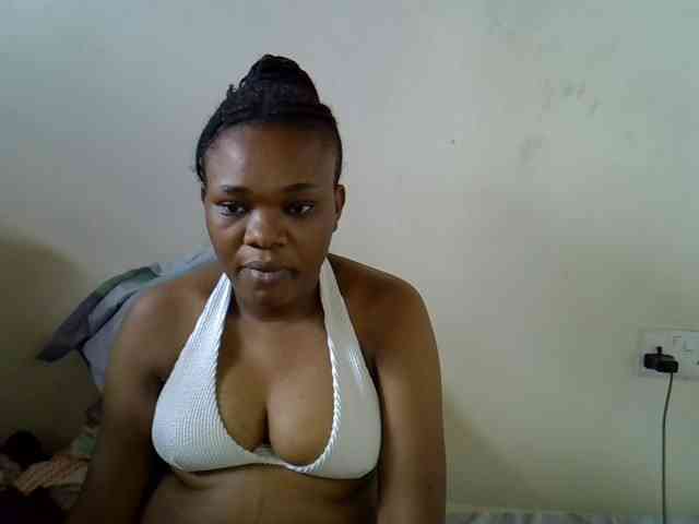 Ebonybootygirl webcam