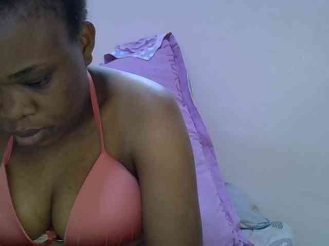 Ebonybootygirl webcam