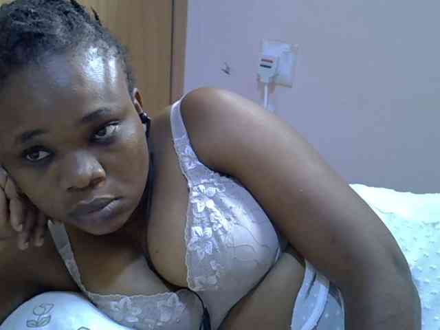 Ebonybootygirl webcam