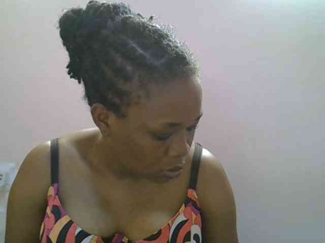 Ebonybootygirl webcam