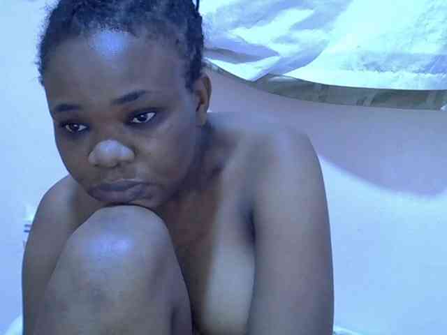 Ebonybootygirl webcam