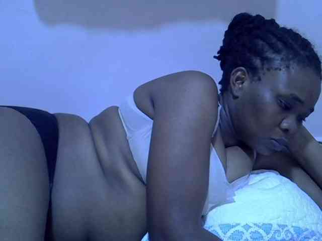 Ebonybootygirl webcam