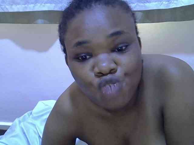 Ebonybootygirl webcam