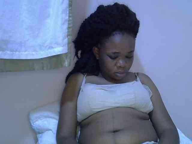 Ebonybootygirl webcam