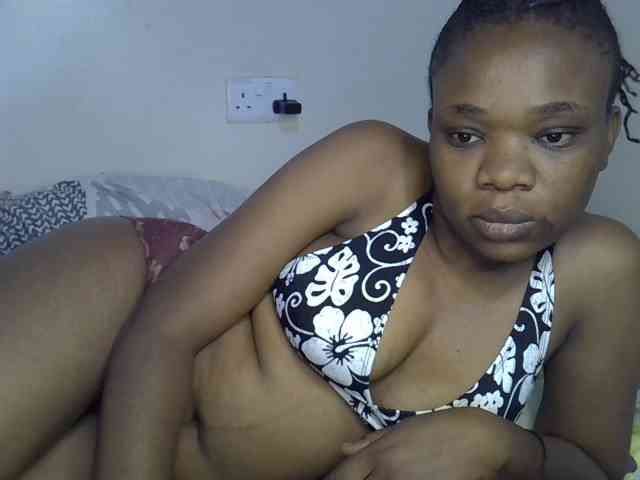 Ebonybootygirl webcam