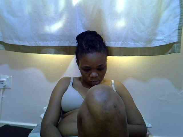 Ebonybootygirl webcam