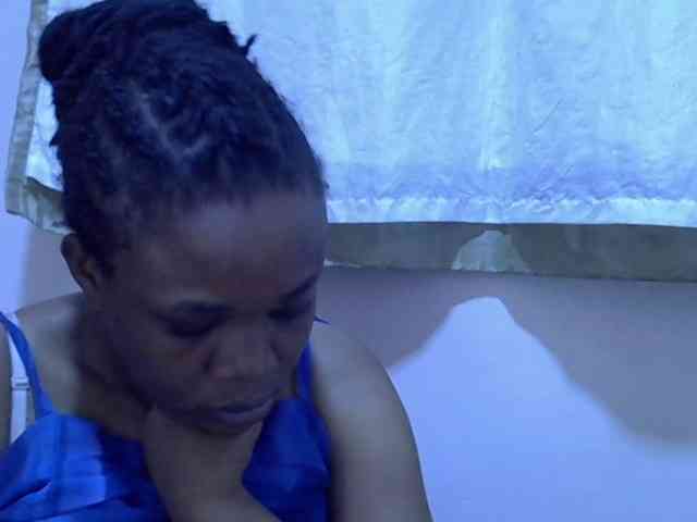 Ebonybootygirl webcam