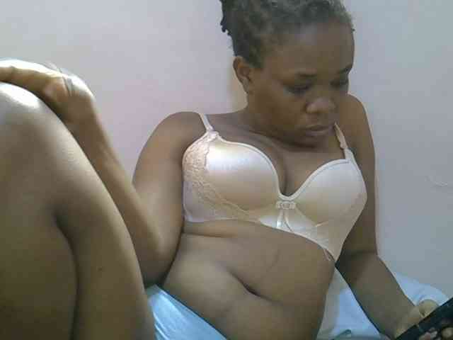 Ebonybootygirl webcam