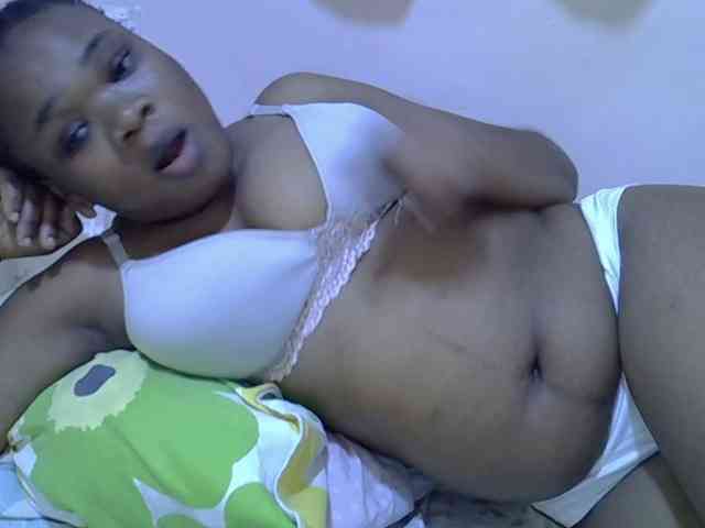 Ebonybootygirl webcam