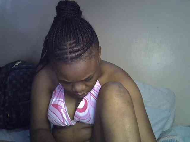 Ebonybootygirl webcam