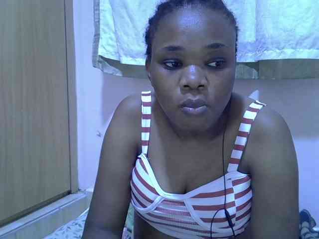 Ebonybootygirl webcam