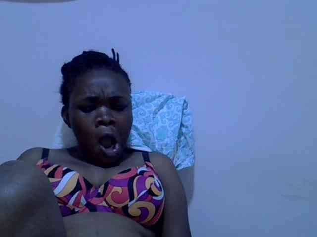 Ebonybootygirl webcam