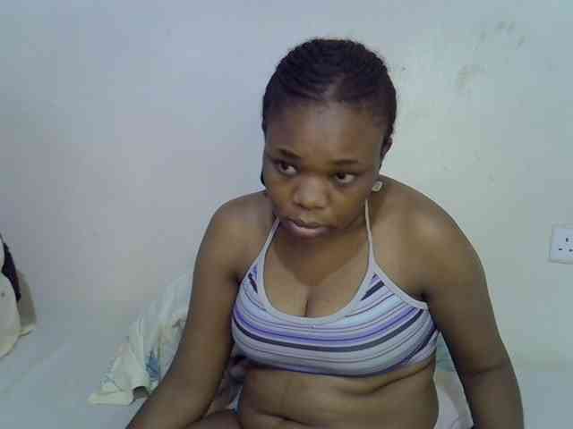 Ebonybootygirl webcam