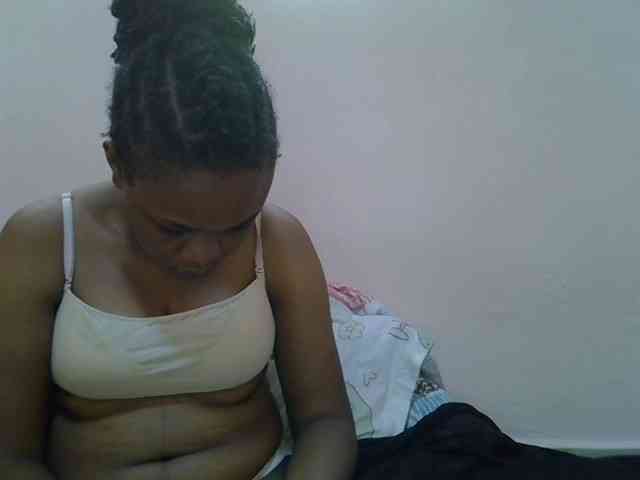 Ebonybootygirl webcam