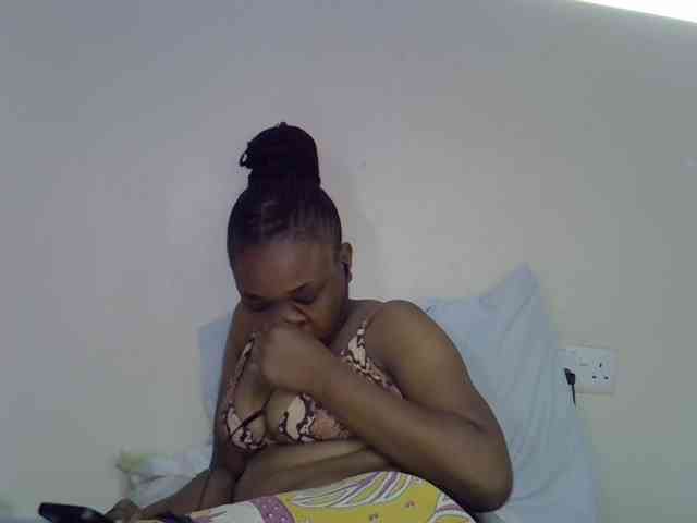 Ebonybootygirl webcam