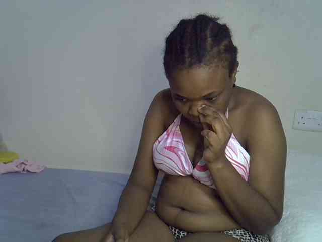 Ebonybootygirl webcam
