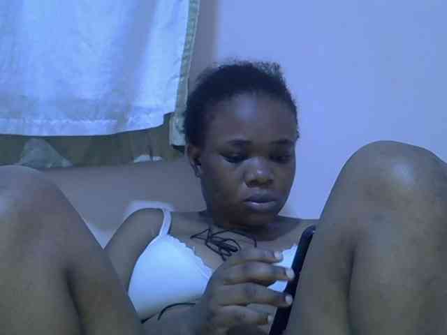 Ebonybootygirl webcam