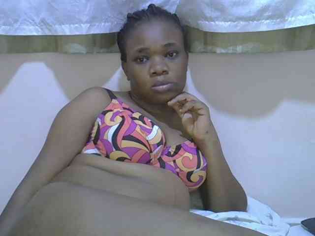 Ebonybootygirl webcam