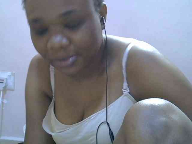 Ebonybootygirl webcam