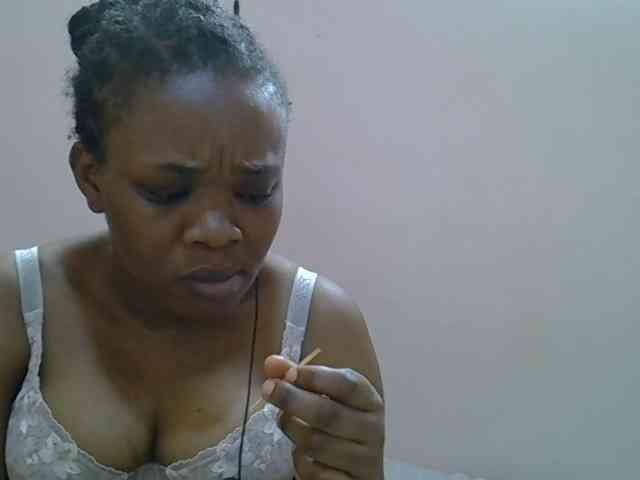 Ebonybootygirl webcam