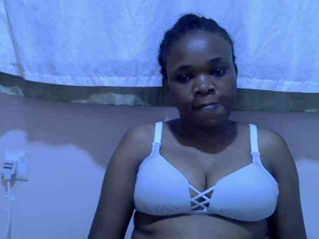 Ebonybootygirl webcam