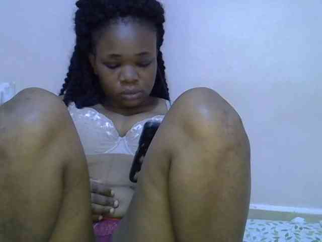 Ebonybootygirl webcam