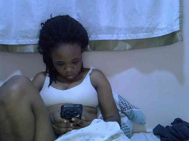 Ebonybootygirl webcam