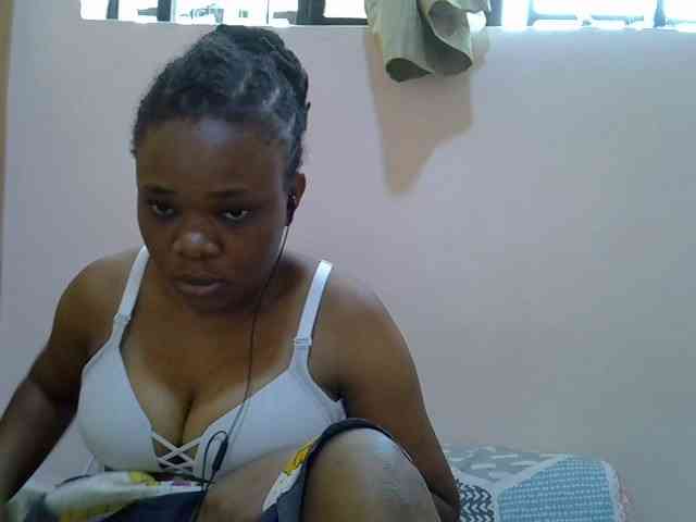 Ebonybootygirl webcam