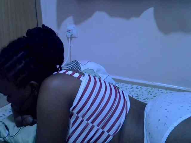 Ebonybootygirl webcam