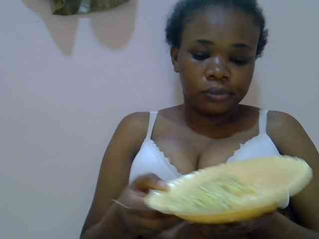 Ebonybootygirl webcam
