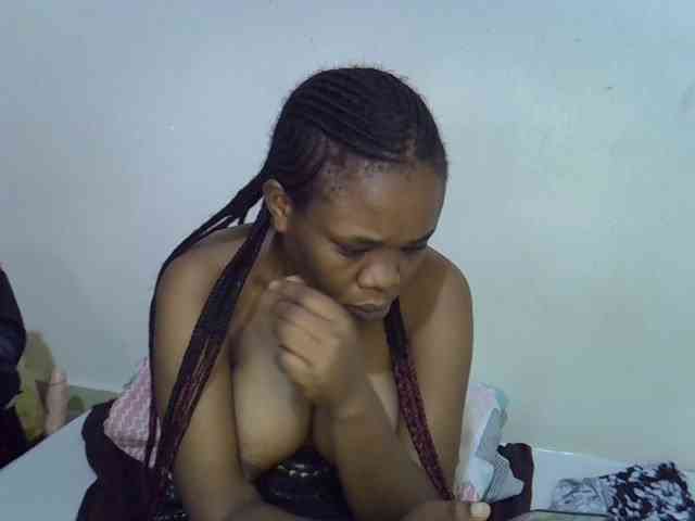Ebonybootygirl webcam