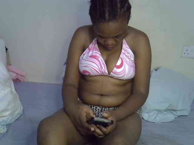 Ebonybootygirl webcam