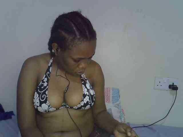 Ebonybootygirl webcam