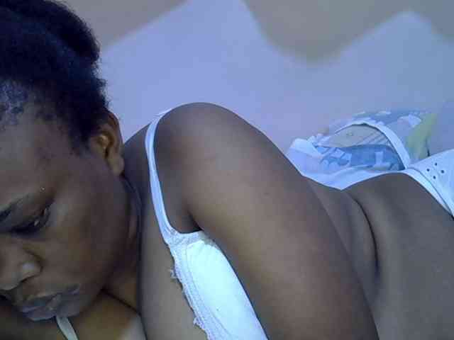 Ebonybootygirl webcam