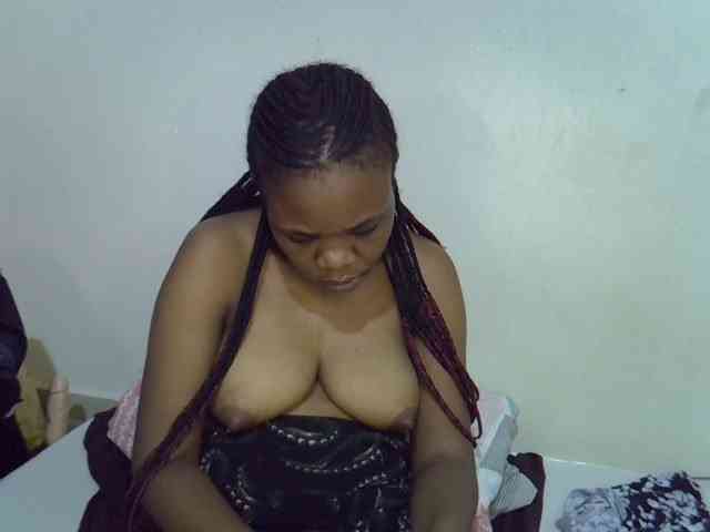 Ebonybootygirl webcam