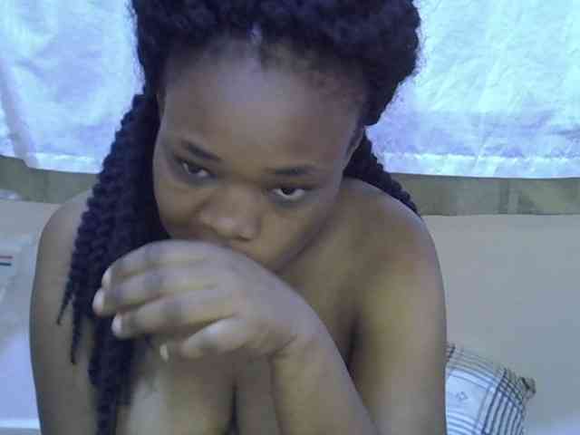 Ebonybootygirl webcam