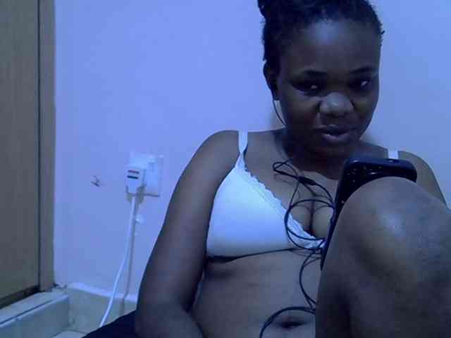Ebonybootygirl webcam