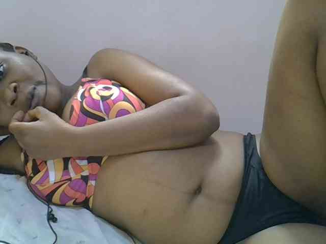 Ebonybootygirl webcam