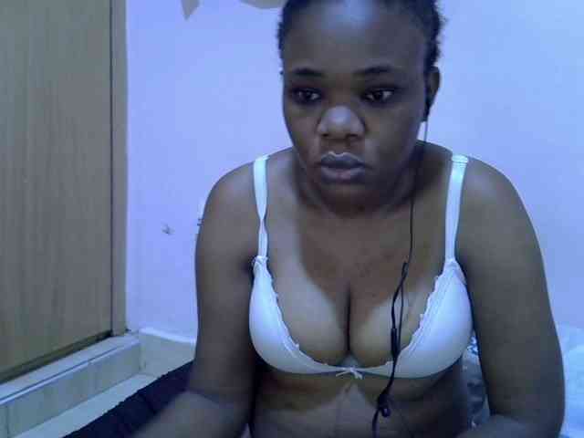 Ebonybootygirl webcam