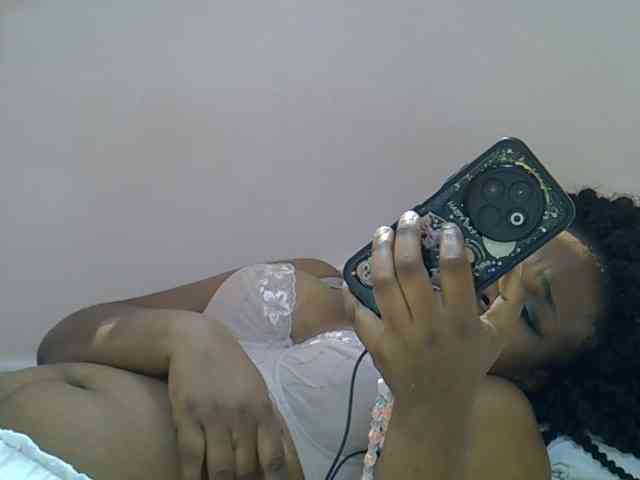 Ebonybootygirl webcam